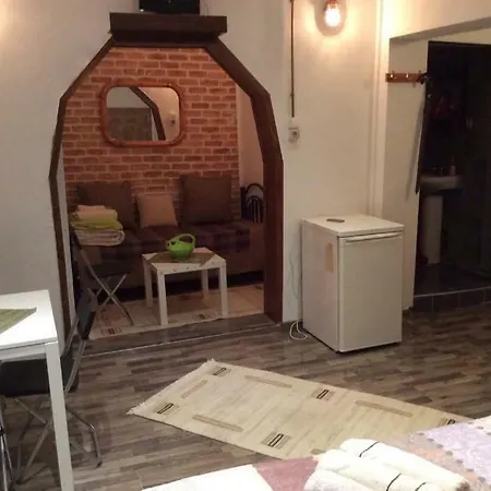 Jimmy's Studio Apartment